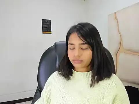 ScarletDoll on StripChat