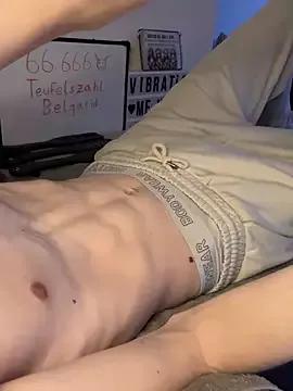 secret_dream415 on StripChat