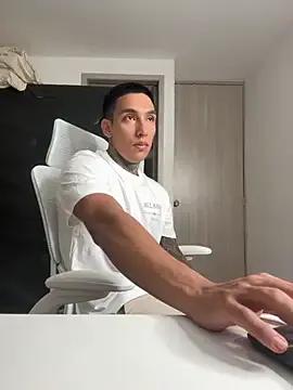 sendfer on StripChat