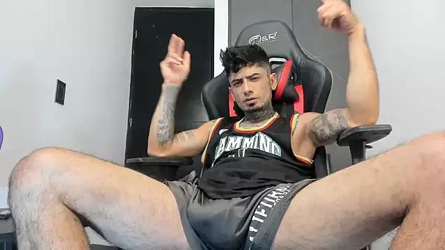 sergiio_mesa27 on StripChat