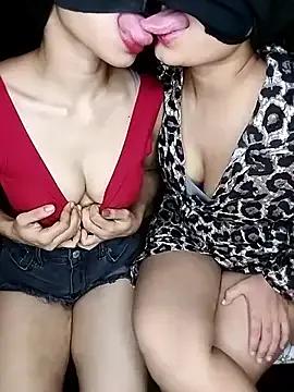 Sexy_livebabe on StripChat