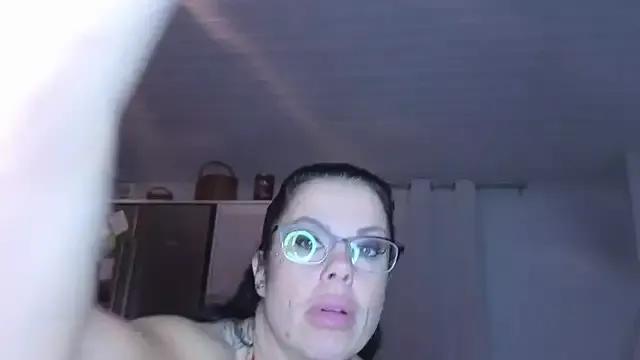 sexygilf82 on StripChat