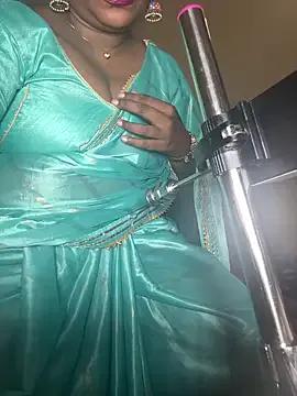 Sexyhotyrani on StripChat