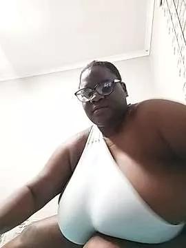 SexyHugeblackTitties on StripChat