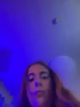 sexymelli18 on StripChat