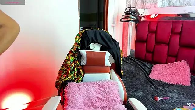 Freechat Sheilly_brown on StripChat