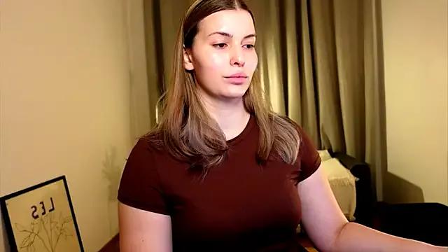 Freechat ShyHotNerd on StripChat