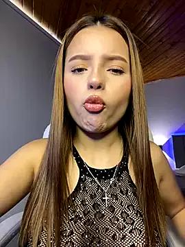 Private Sofia18_pinkk on StripChat