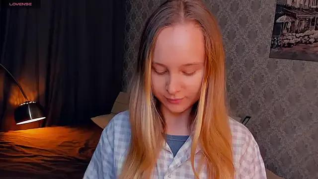 SoonMoor on StripChat