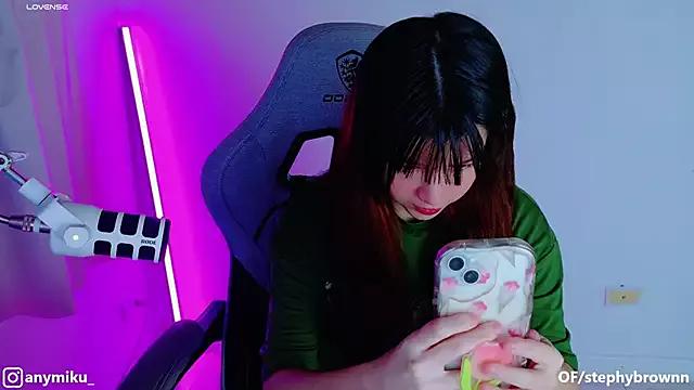 stephybrown on StripChat