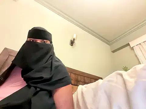 Submissive_Arab on StripChat