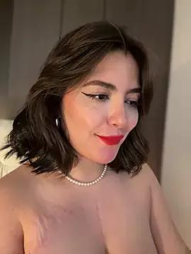 Freechat sukhakunis1 on StripChat