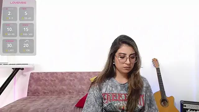 Susanahendrix on StripChat