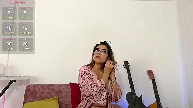 Susanahendrix on StripChat