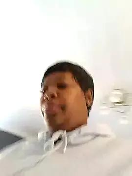 SWEETDOLLY29XX on StripChat