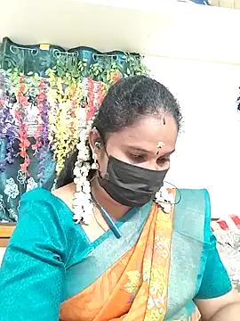 Tamil_Aathira on StripChat