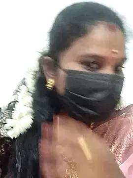 Tamil_Aathira on StripChat