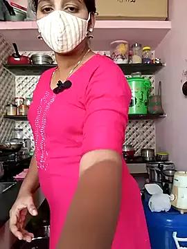 Tamil_Shalini_Lustyy on StripChat