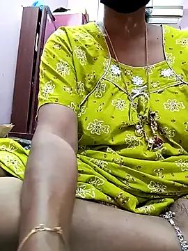 Tamil_sreelekha on StripChat