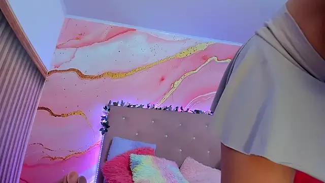 Taylor__cooper on StripChat