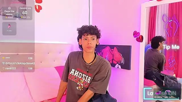 Thedoll_ethan7 on StripChat