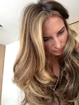 Thescorpionfr_ — Strip tease