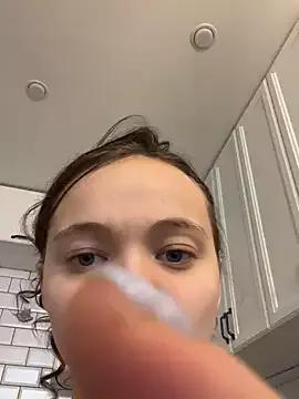 Freechat TheYourL on StripChat