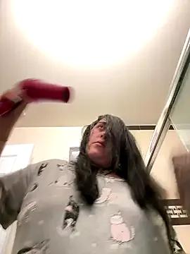 ThicBunz on StripChat