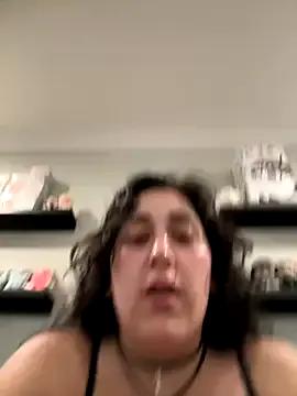 ThicBunz on StripChat