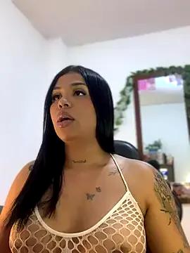 tinalove7 on StripChat