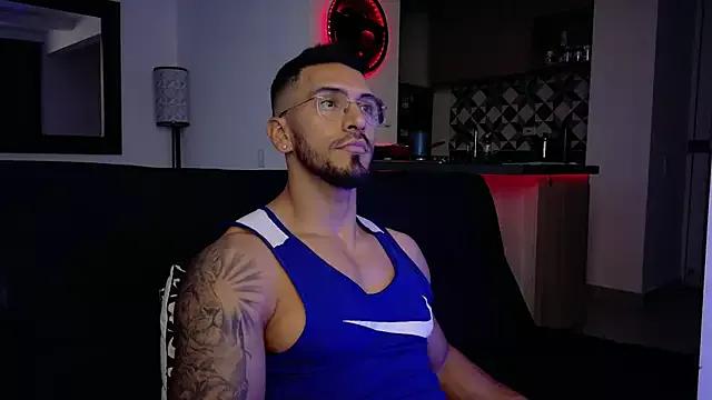 tony_muscle on StripChat