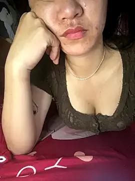 TranOanh999 on StripChat