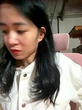 TranOanh999 on StripChat