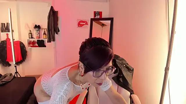 Trinityy__ on StripChat