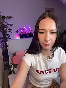 Trixie-Tainted on StripChat