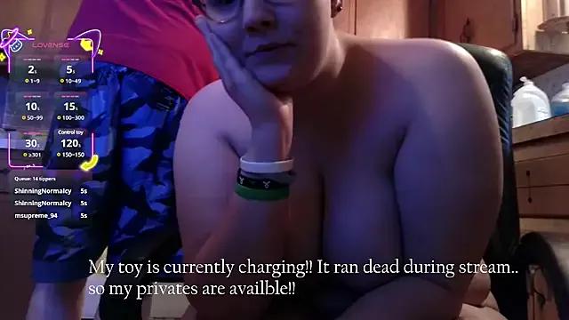 TurtleLady420 on StripChat