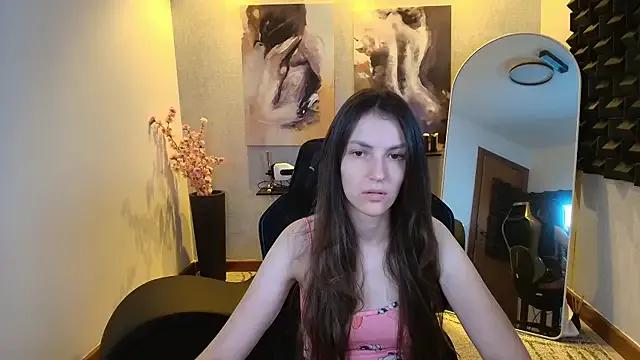 upssnowy on StripChat