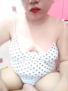 Freechat urwildest_dreams on StripChat