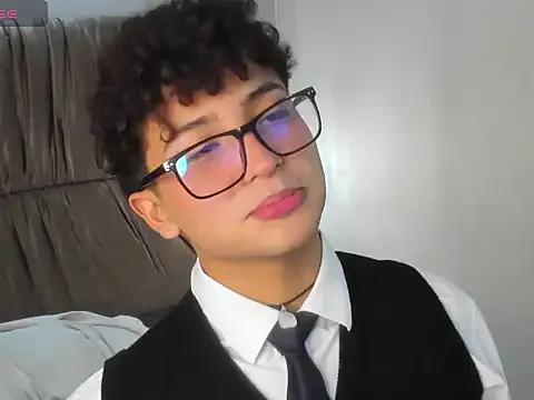 Freechat Valentin0_3 on StripChat