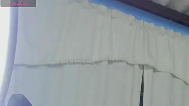 valentinaextreme on StripChat