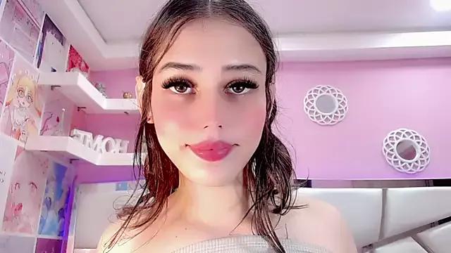 ValeriaAguilar on StripChat