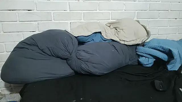 valeriaswang_Lucas on StripChat