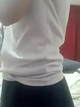 valeriaswang_Lucas on StripChat