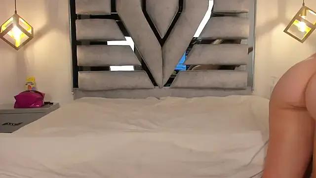 valery_and_Dani_ on StripChat