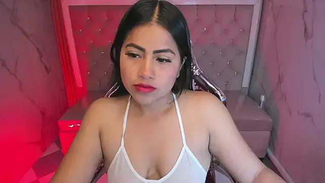 Victoria_b_ on StripChat