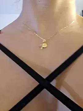 VictoriaEvaans_ on StripChat