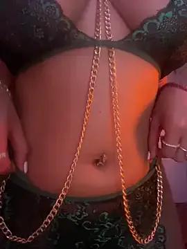 victoriarim on StripChat