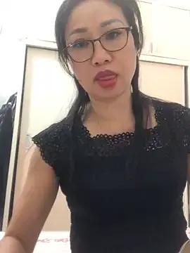 Vitamin_sexy on StripChat