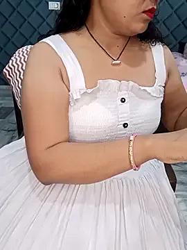 Freechat Your-Yashika on StripChat