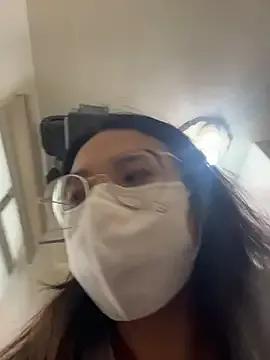 yourbootygirl on StripChat